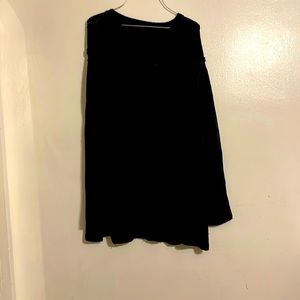 XXL, Dark black, corduroy texture.